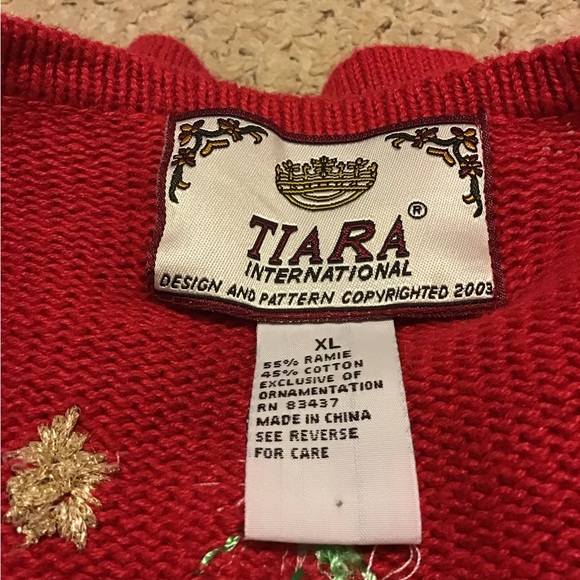 TIARA INTERNATIONAL VINTAGE 2003 CHRISTMAS SWEATER SZ SL ORIG OWNER 2003 EUC - Picture 5 of 5